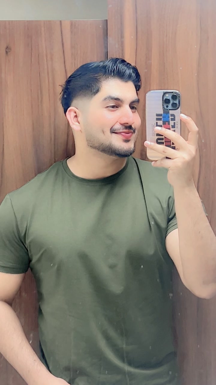 @Tanzeel 🇦🇪