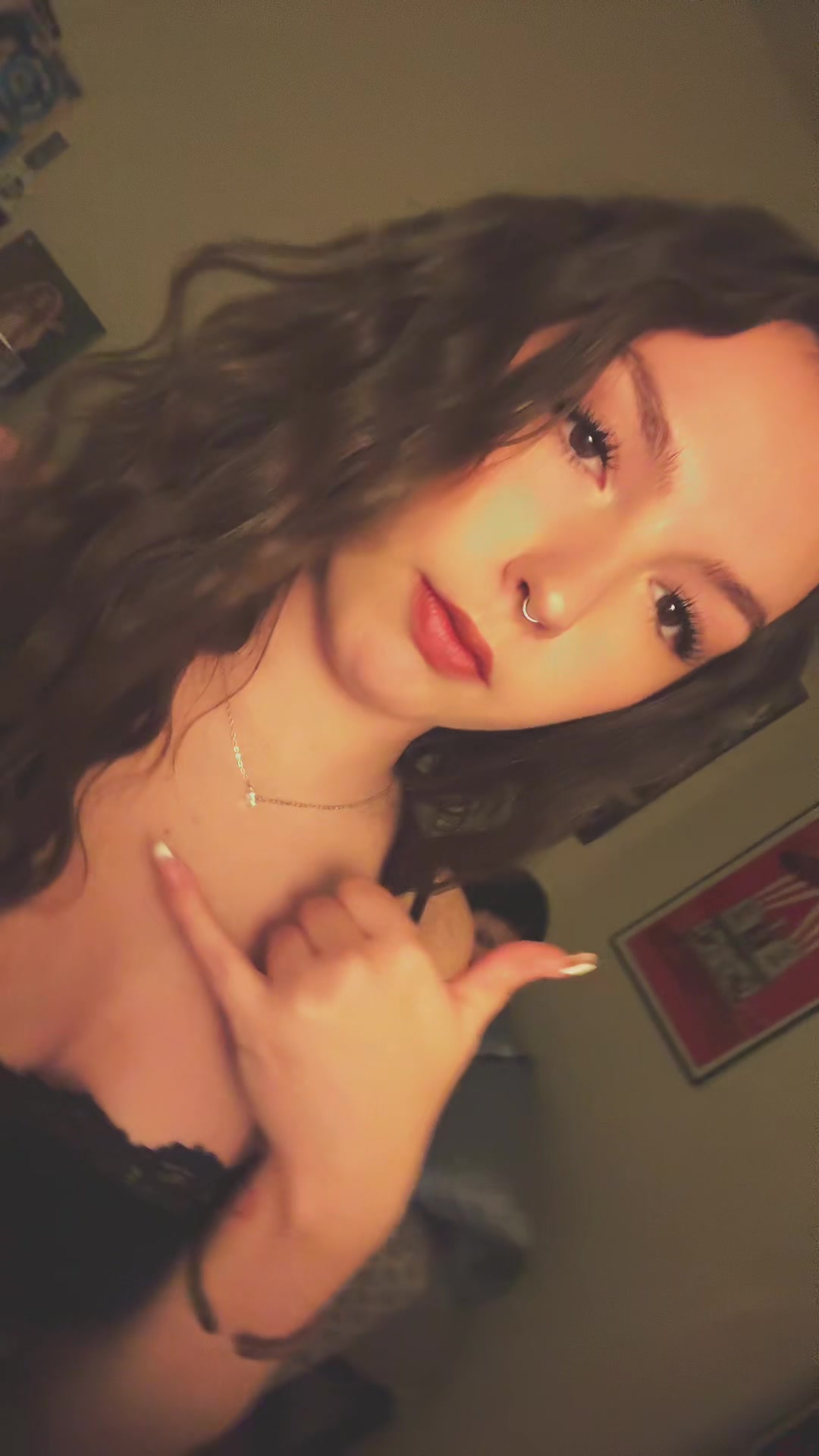 @Ella