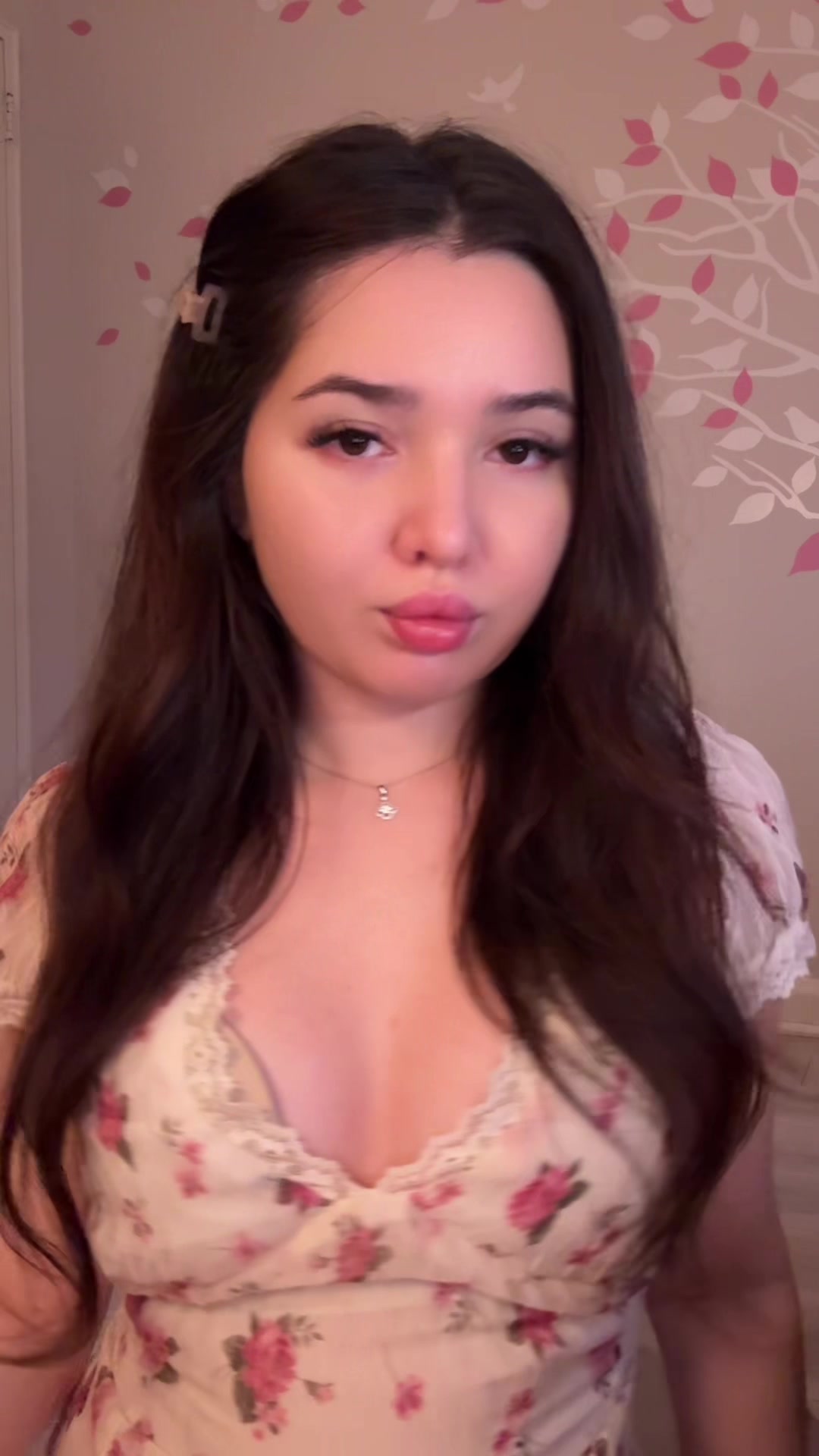 @alishashakirova
