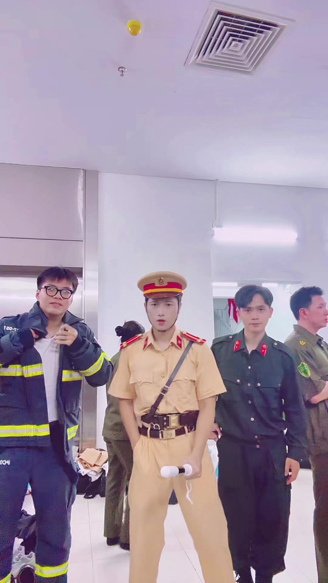 @Long Nguyễn