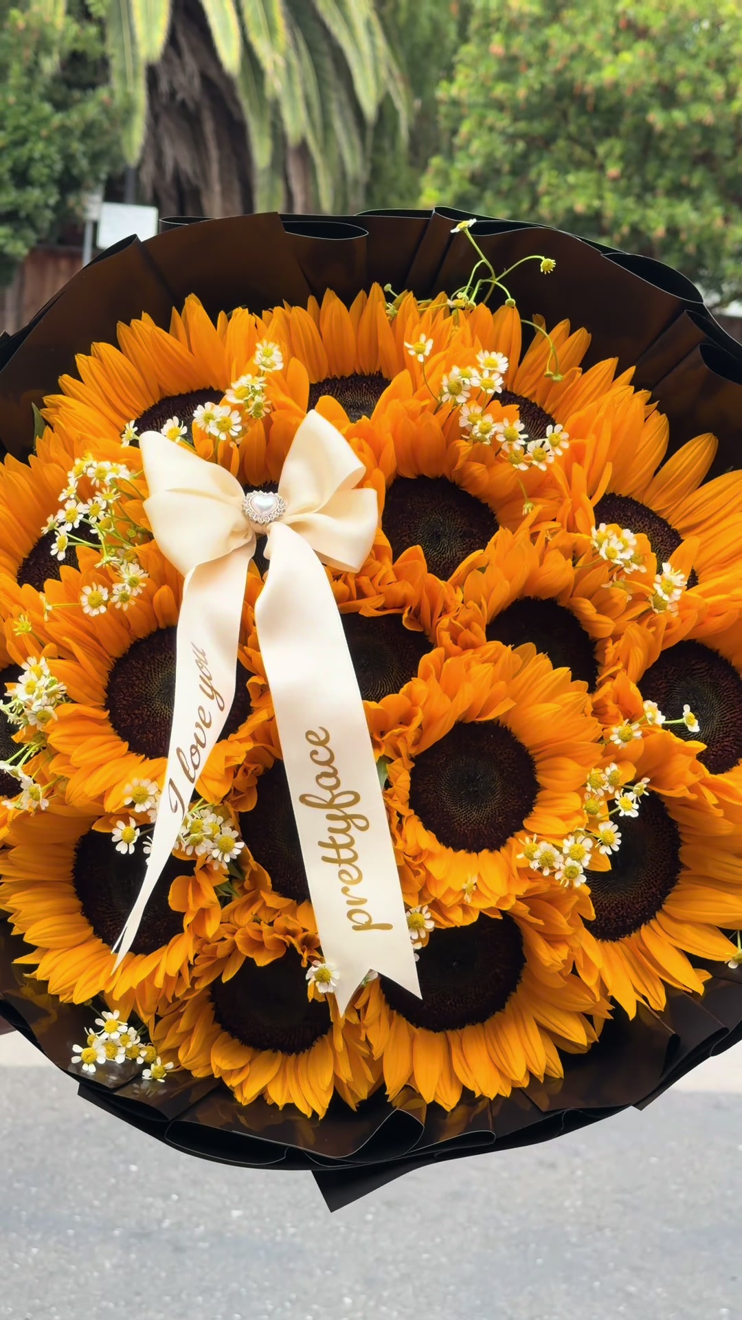 @Bouquets By Yury