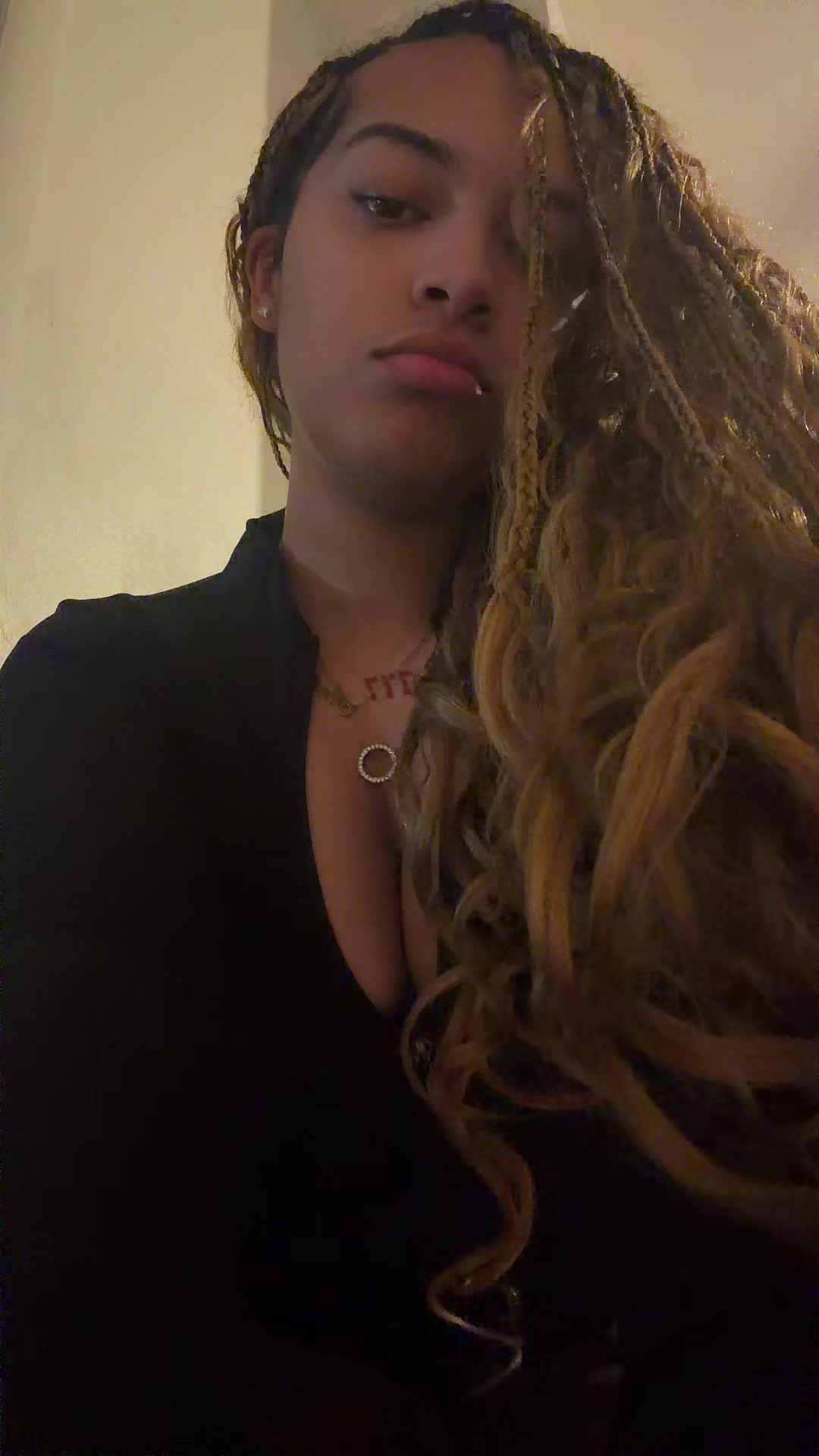 @Anaaa