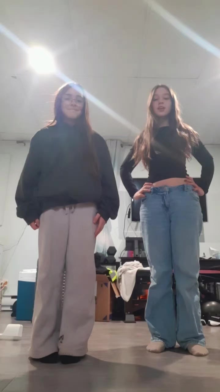 @𝐻𝑎𝑦𝑙𝑖𝑒🌸🦉🌕
