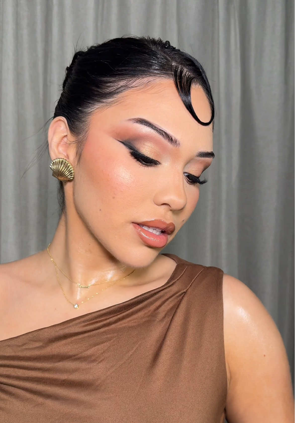 @Makeup by Murms