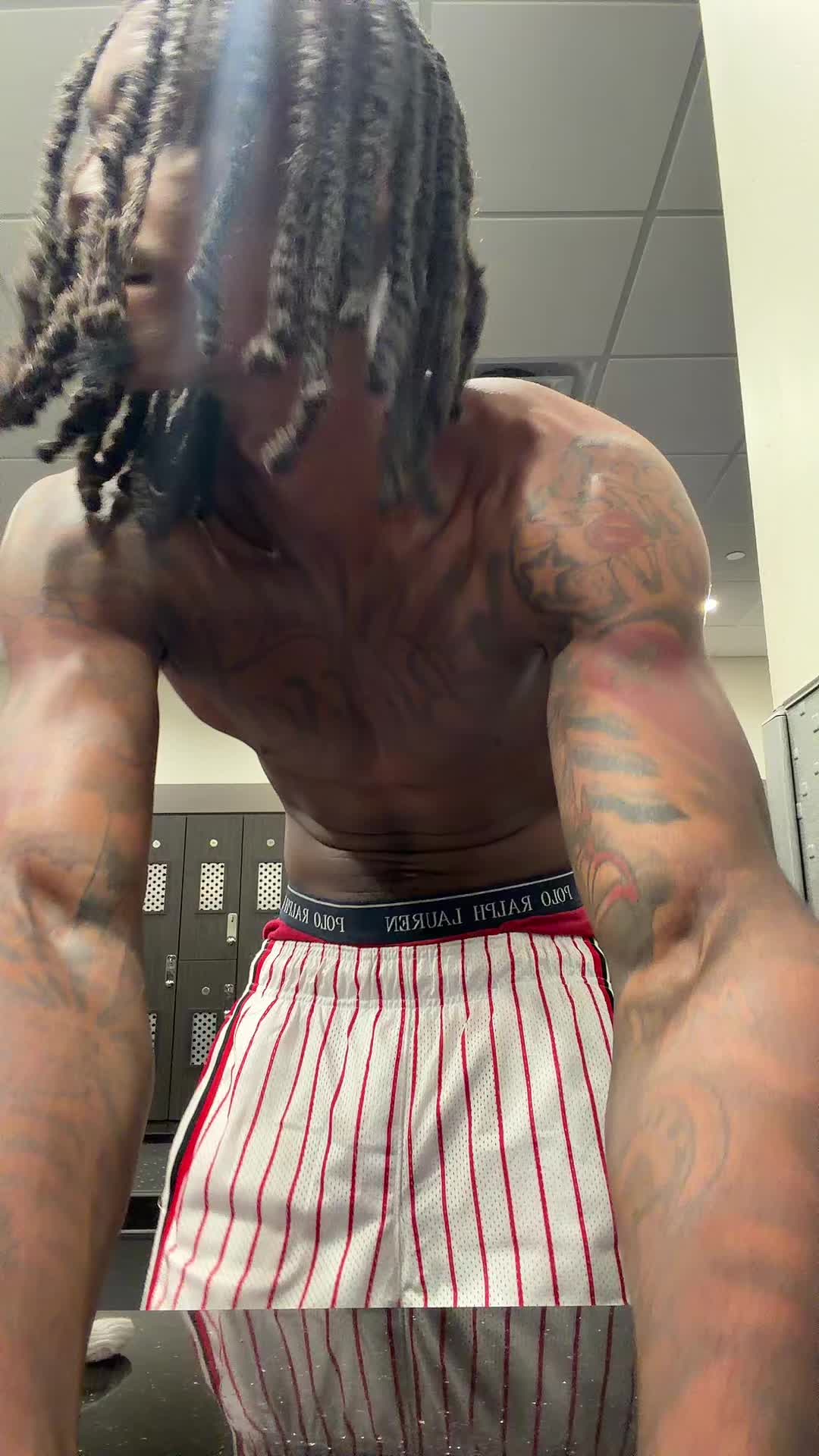 @1ishaun