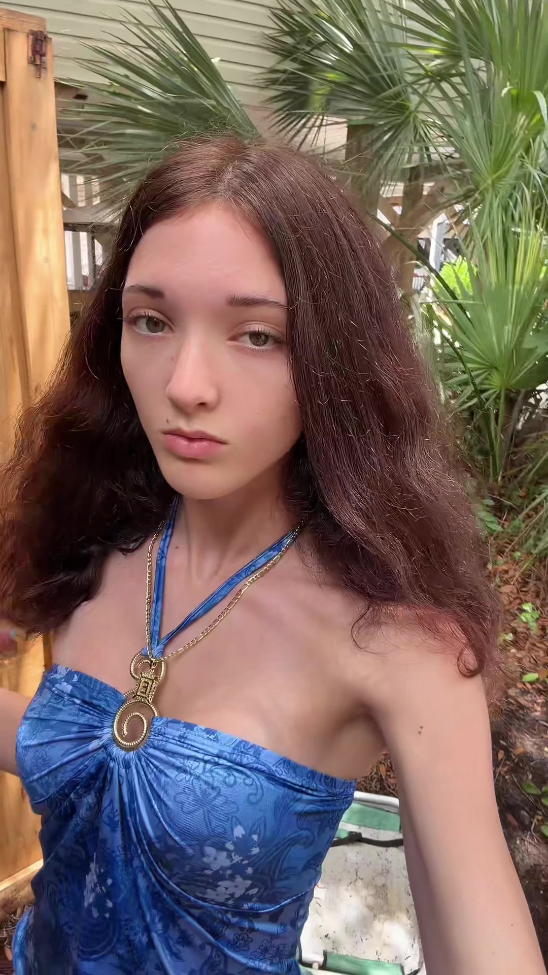 @🥴