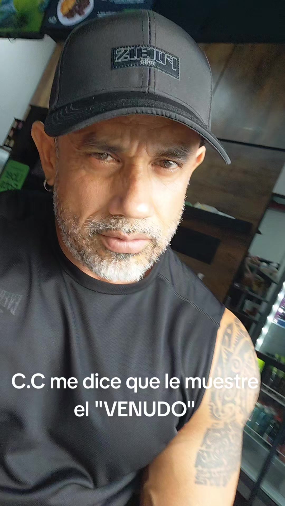 @Enrique Briones200