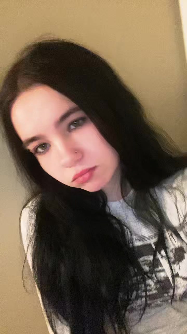 @_.notneveah._