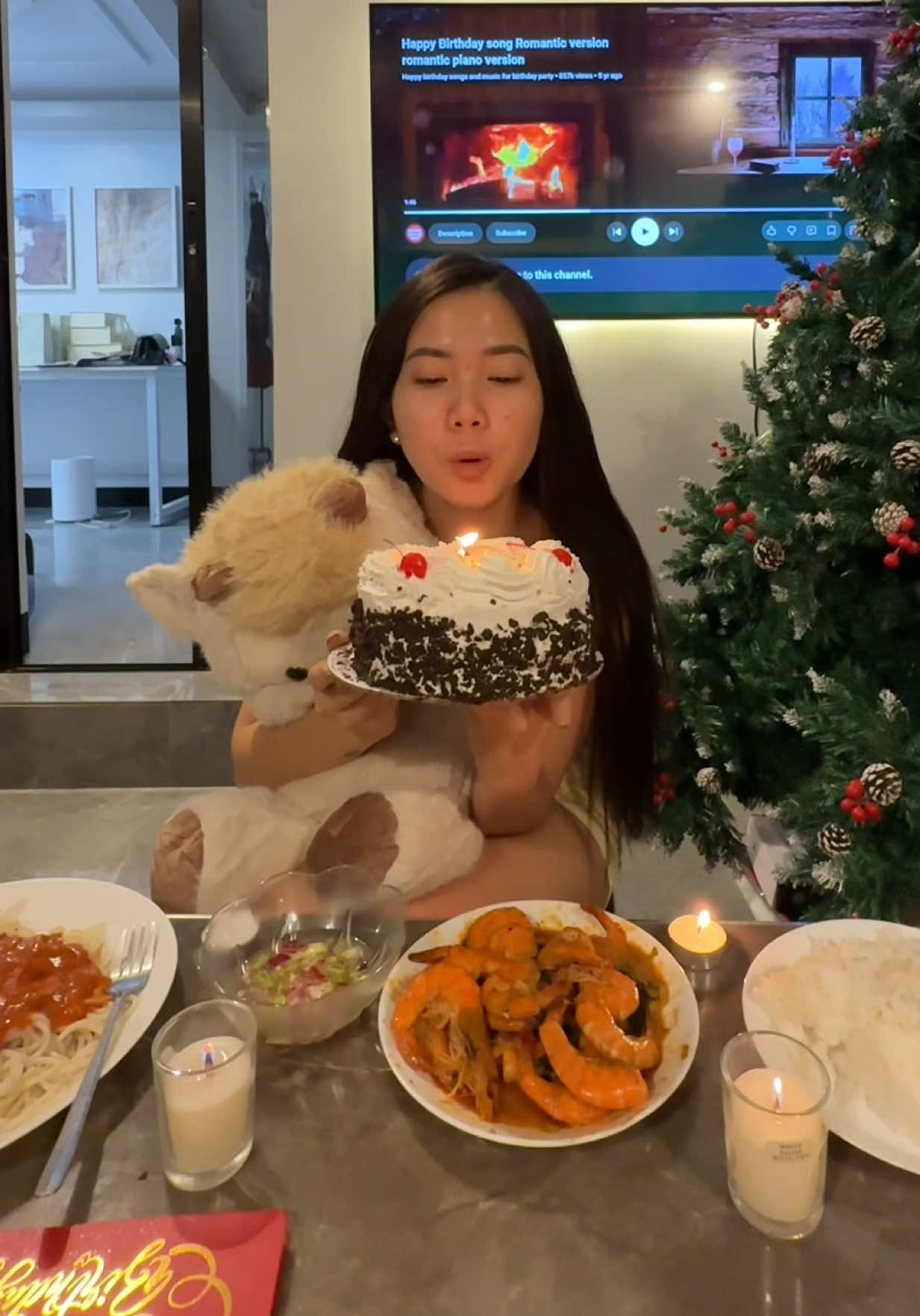 @Hazelpetipit