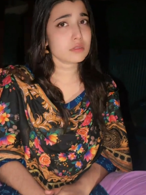 @QueenGirl🌸Anamika