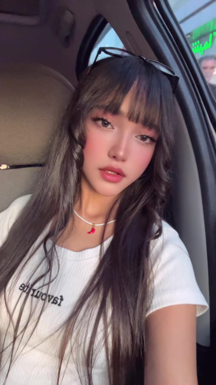 @🐚
