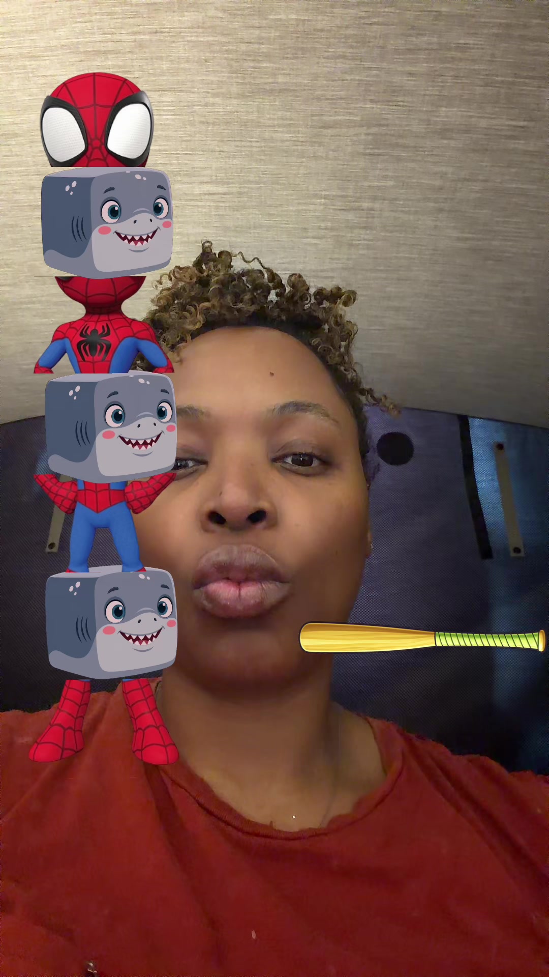 @amekia_lashae