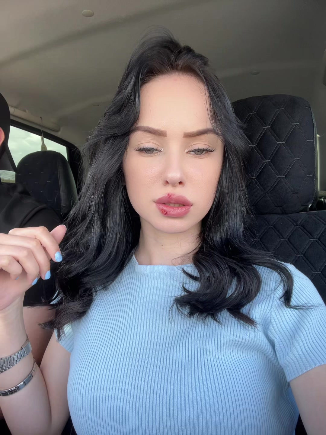 @Arina