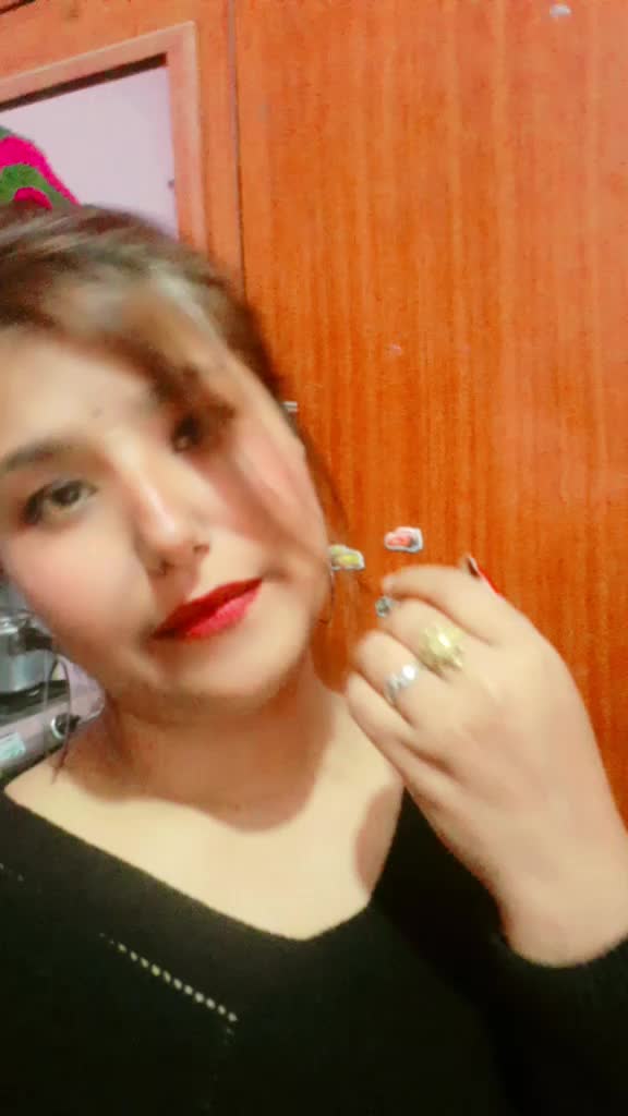 @N E W A G I R L