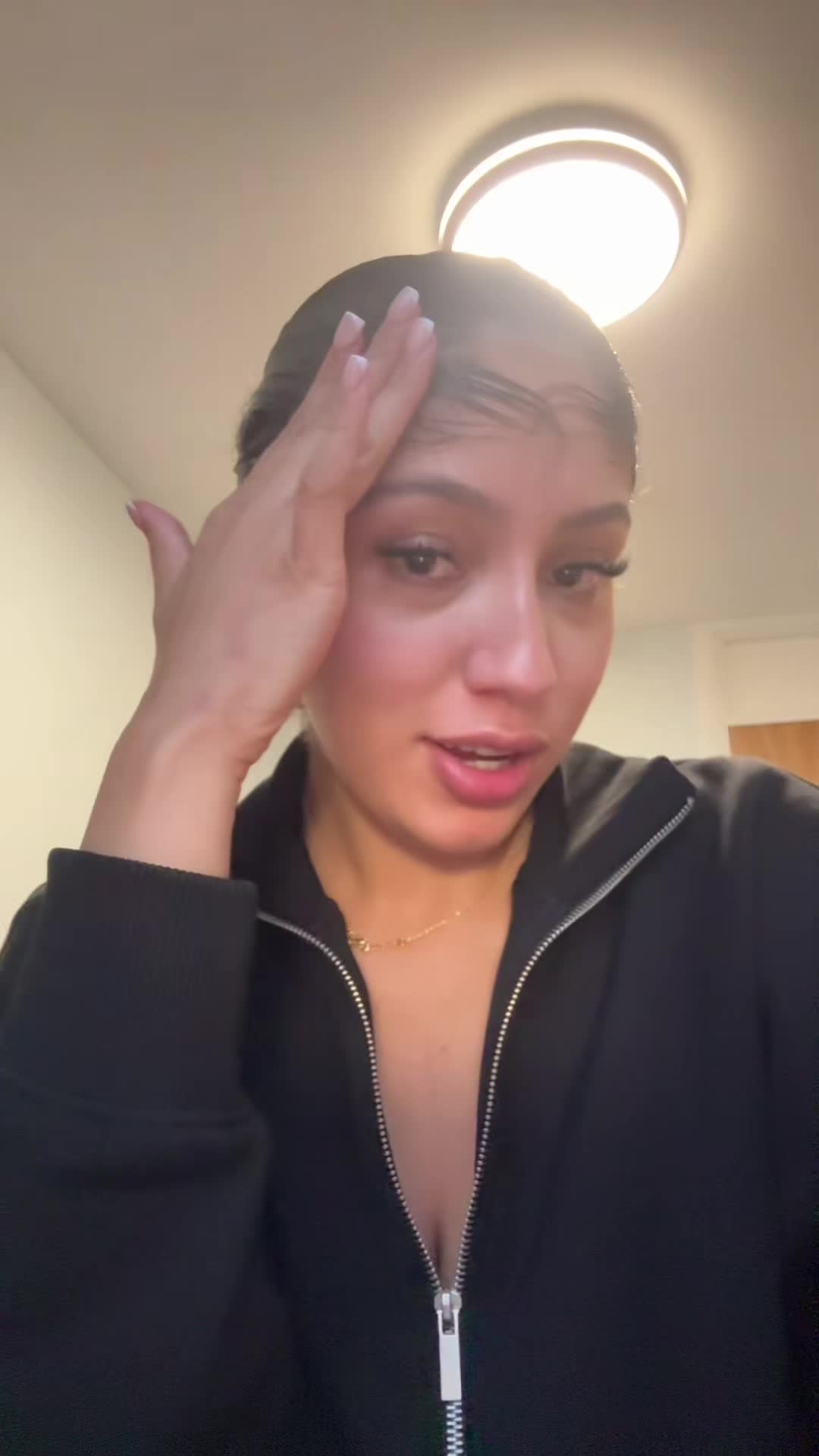 @Lala