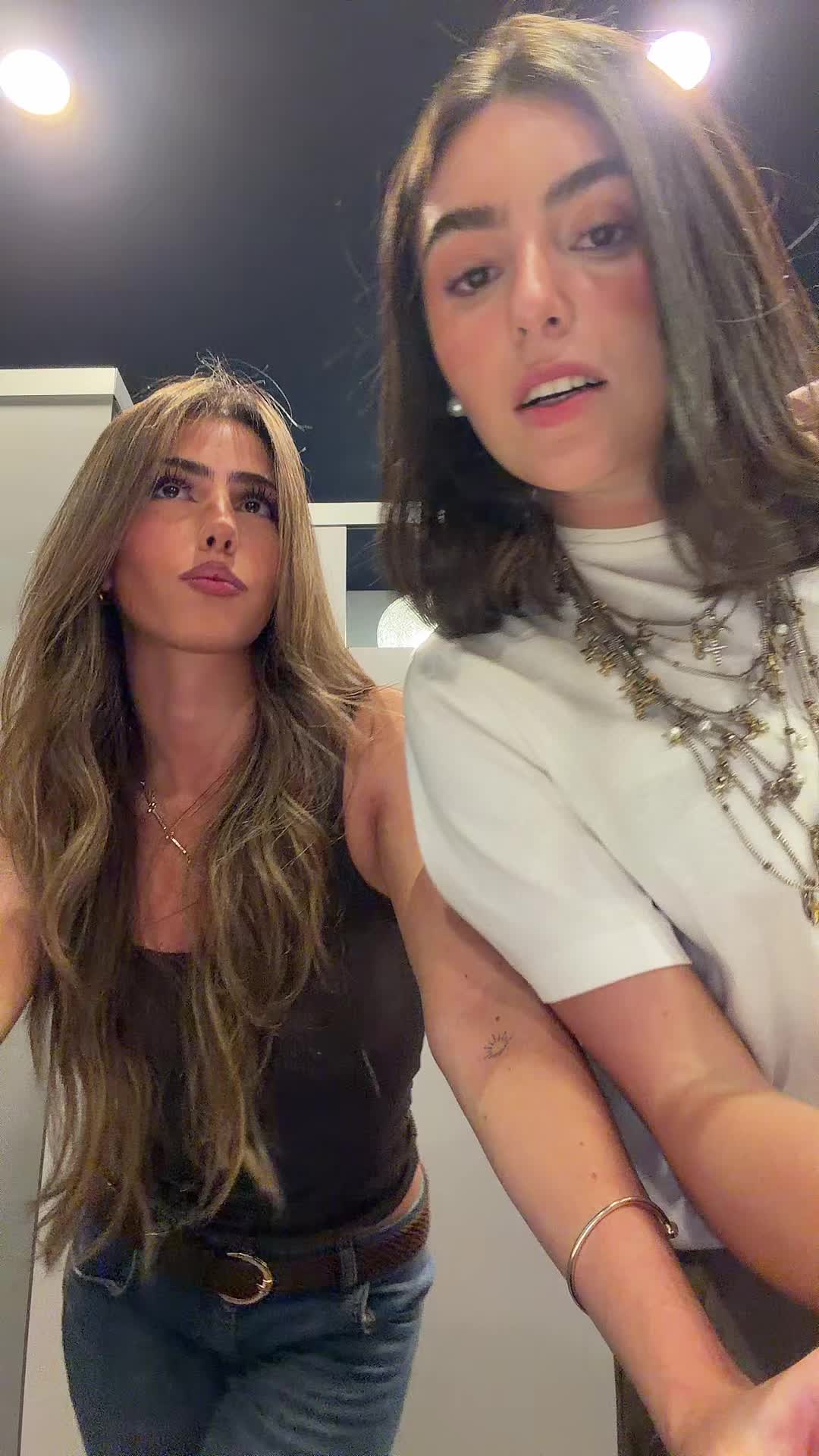 @isaariquelmeee