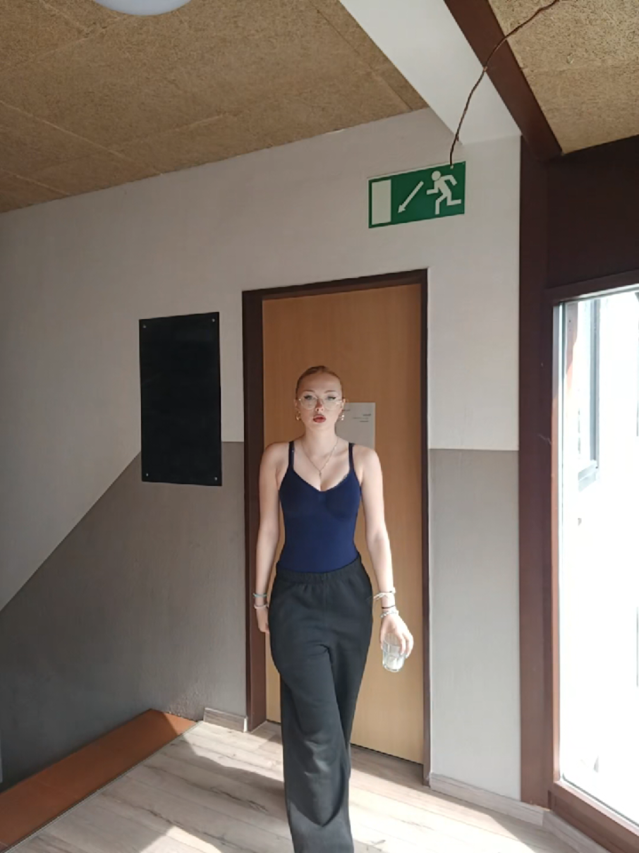 @𝓜𝓪𝓻𝓲𝓮