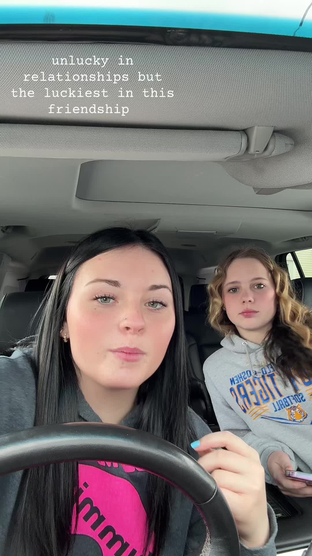 @makenna_kramer16