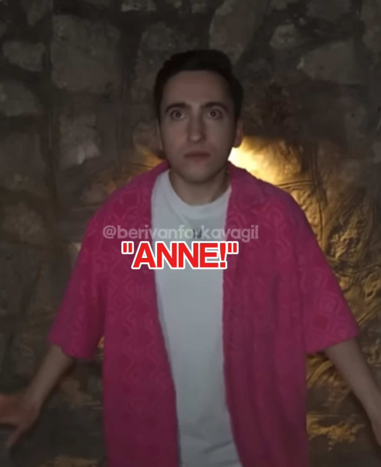 @𝓑𝓮𝓻𝓲𝓿𝓪𝓷🍑(𝓜ete 𝓥ers.)
