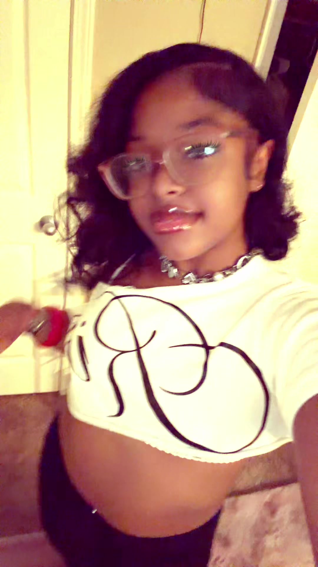 @tyraa.