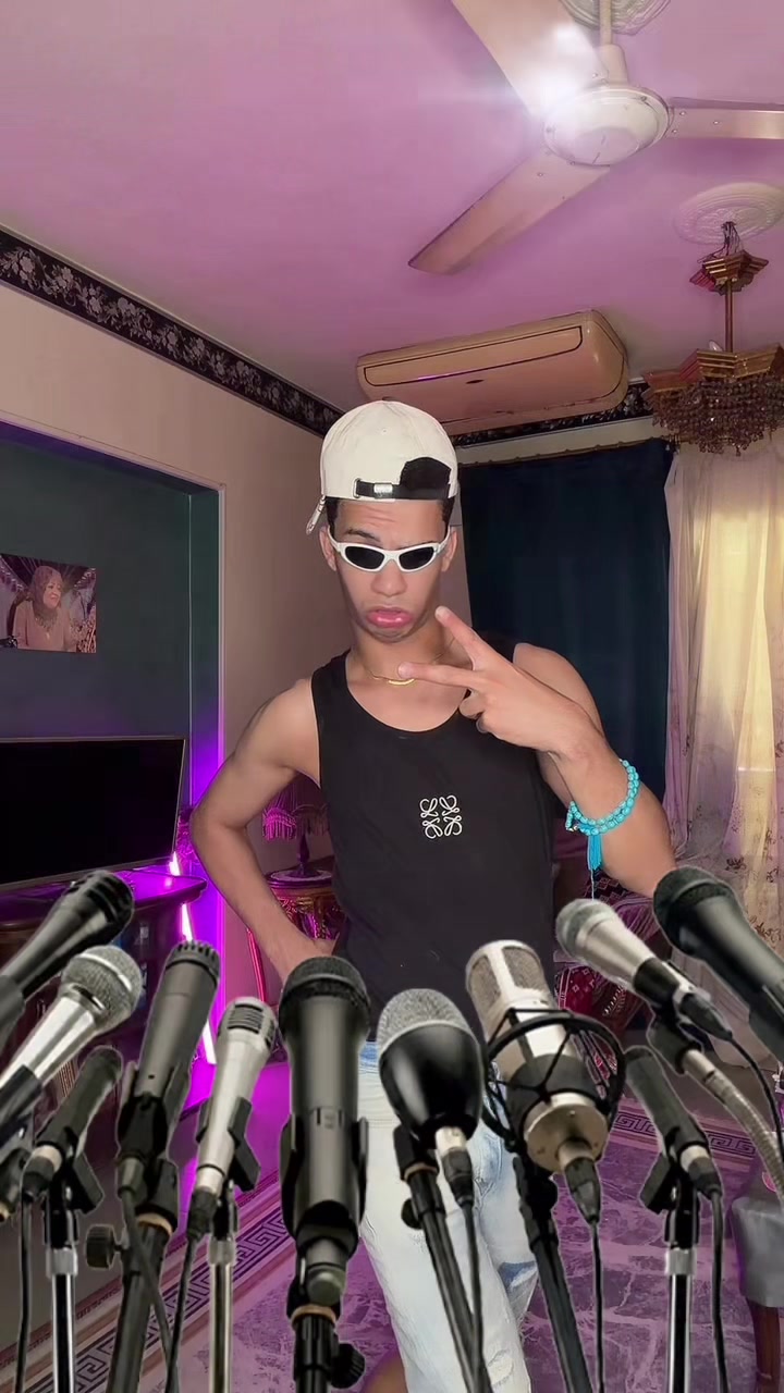 @علي فريدون 😂✈️
