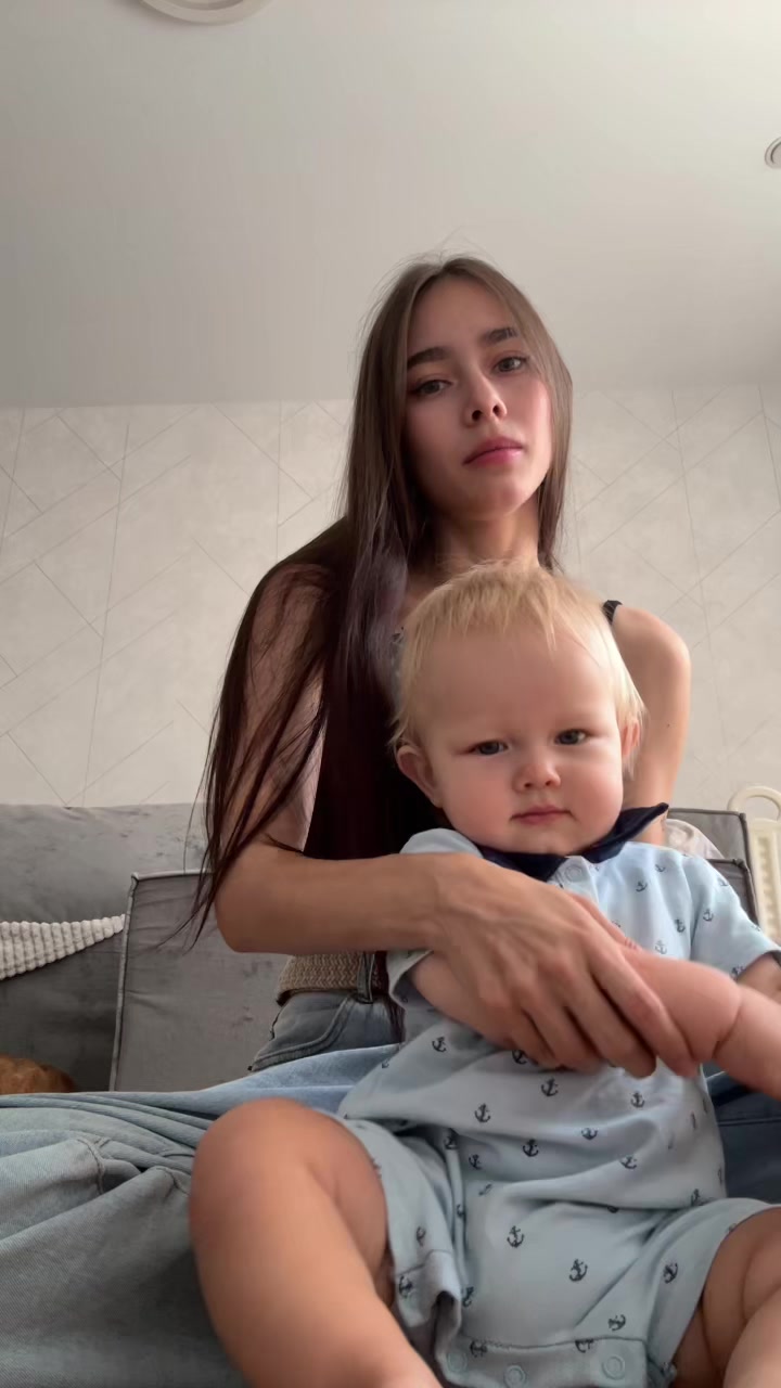 @Викусик🧝♀️