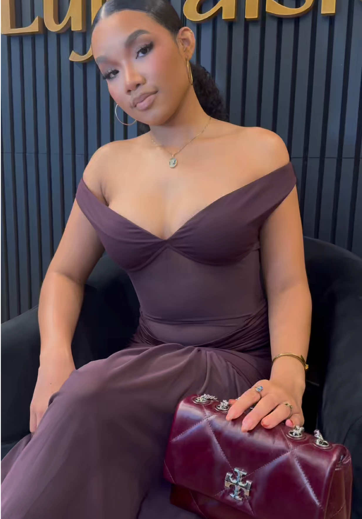 @LUJOAISLE