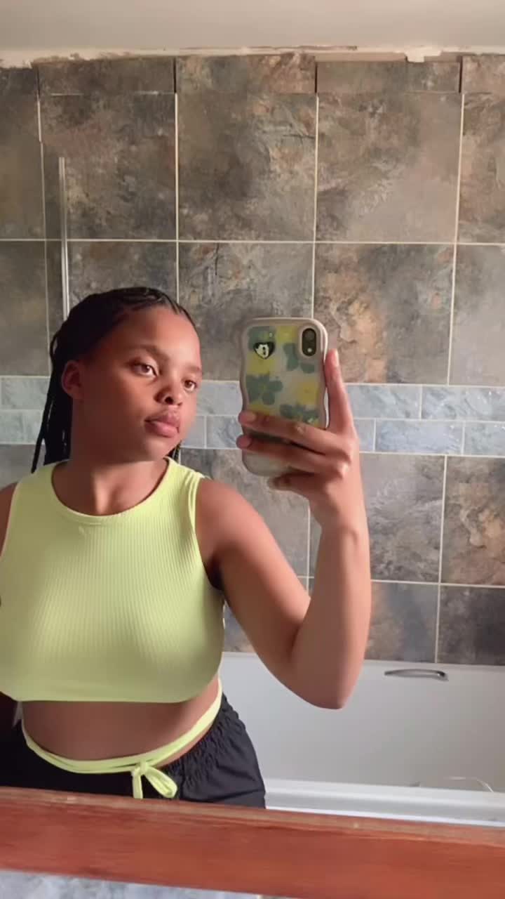 @S'thandile 🦋