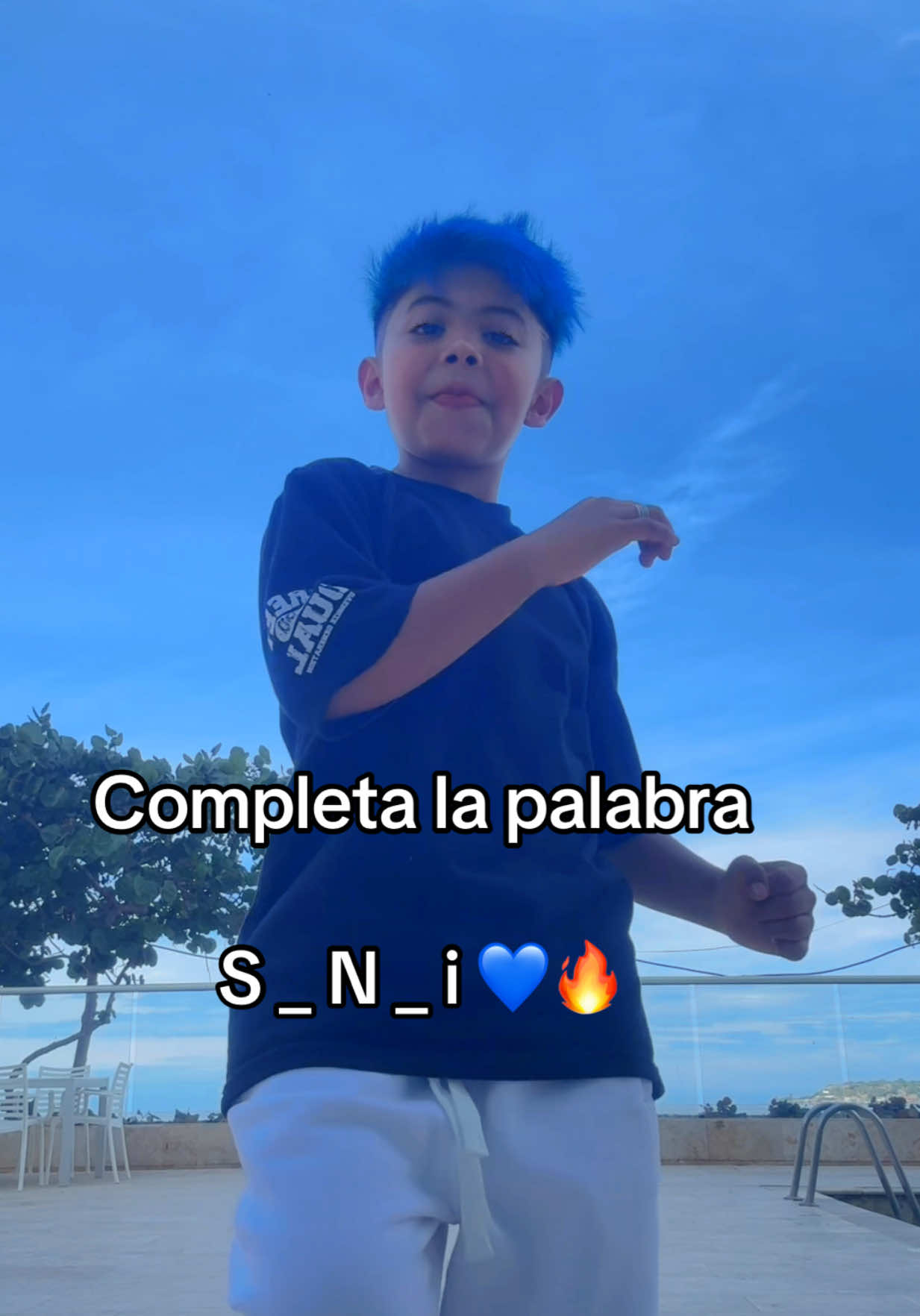@S A N T I