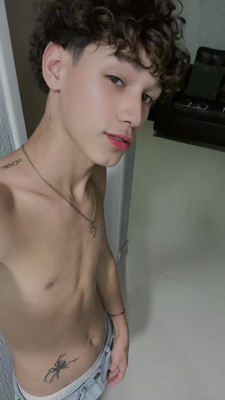@May🐺.