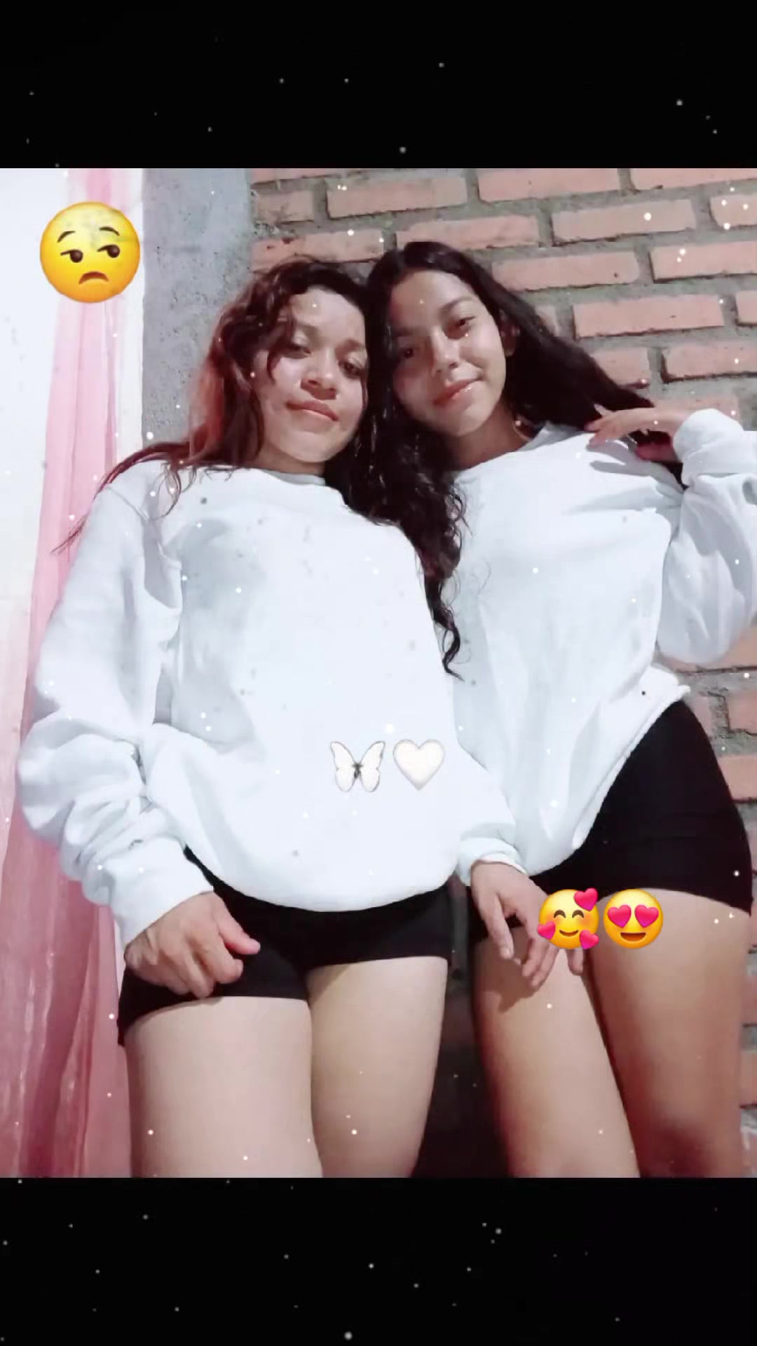 @la florecita olanchana❤️ 👸👸