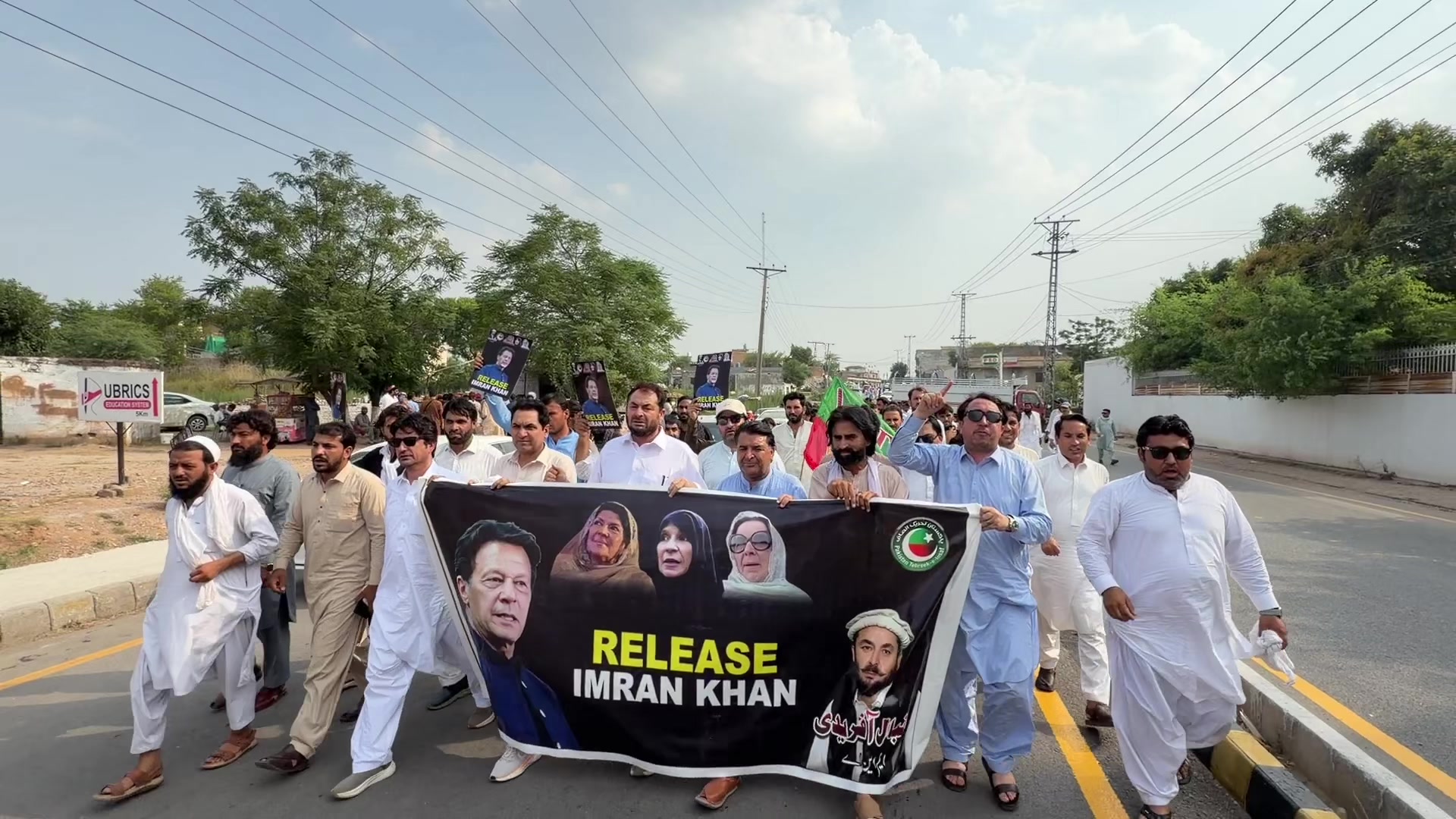 @Iqbal Afridi