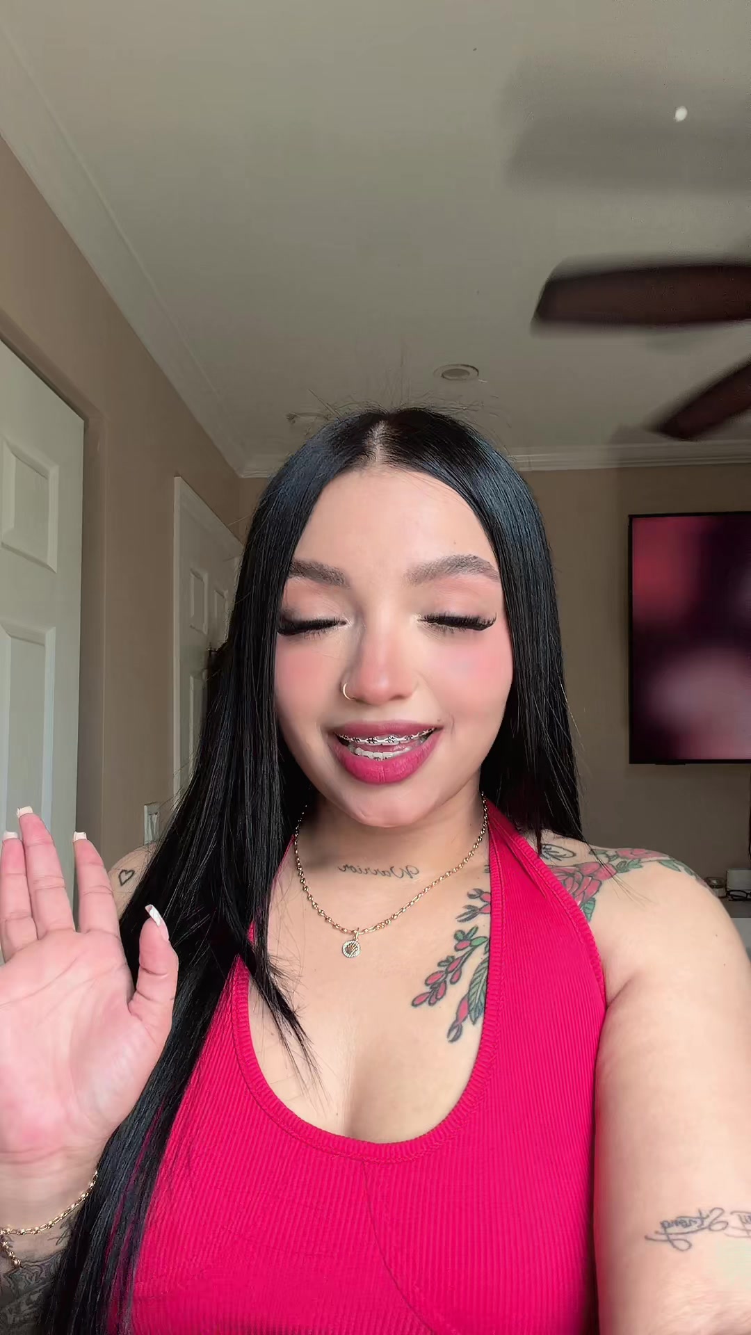 @KarelysKnosville👸🏻