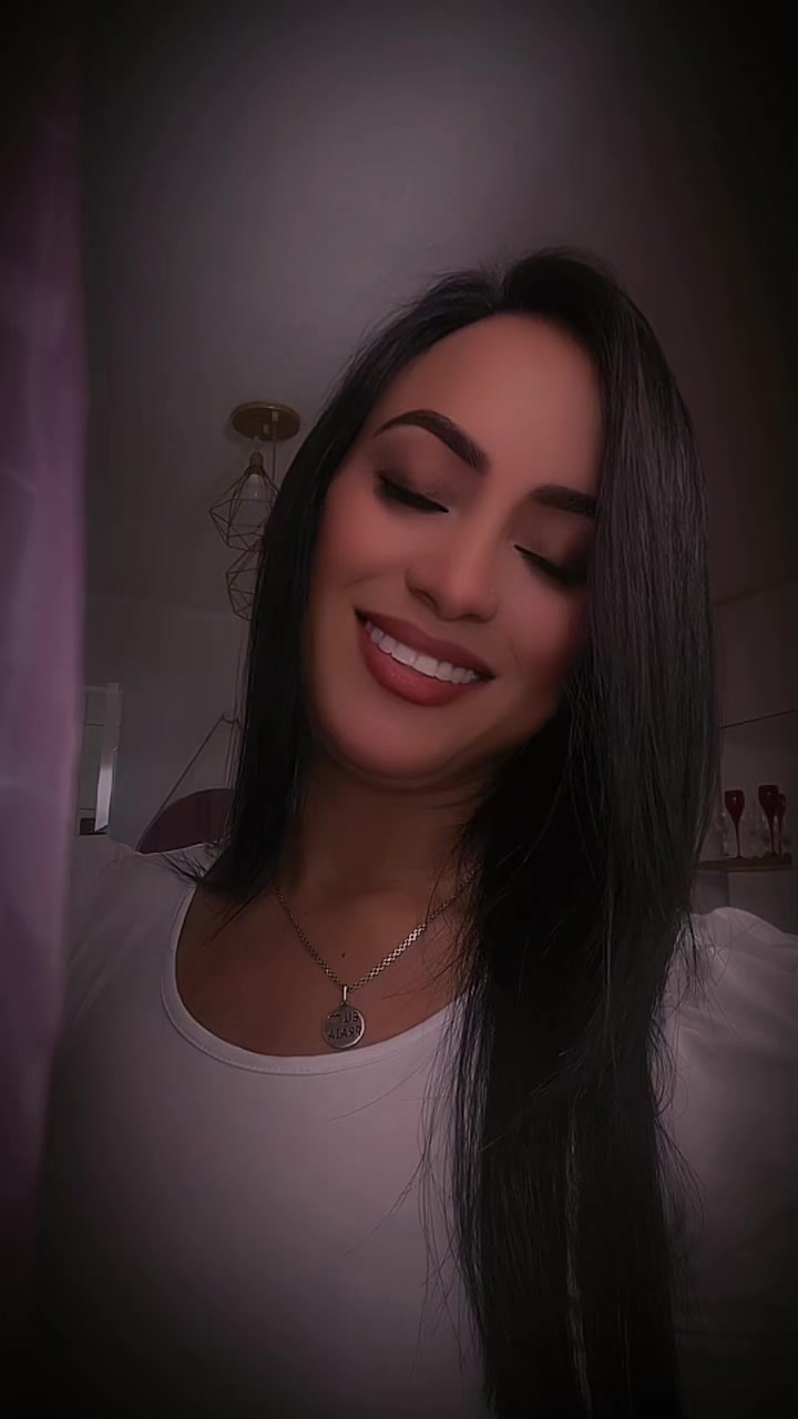 @BurguÊsinha 👑🩷