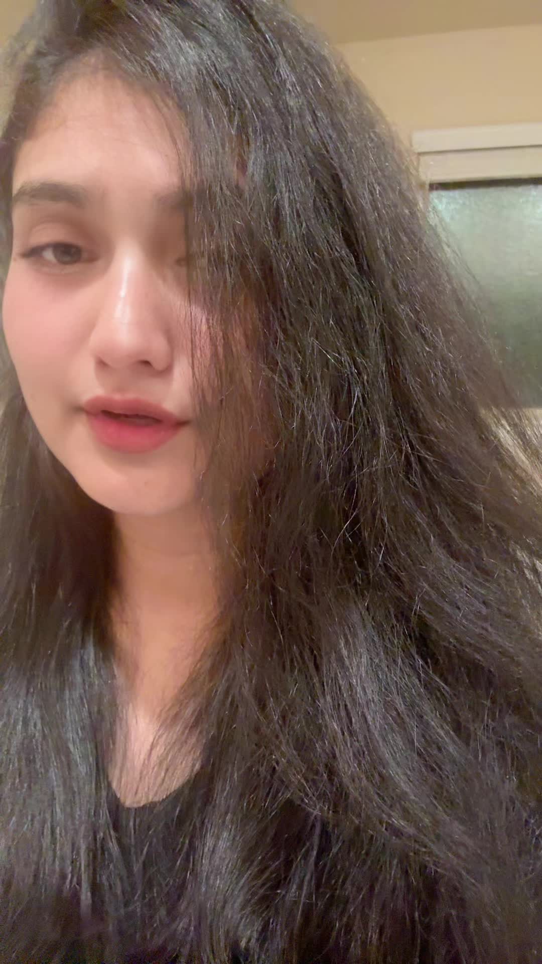 @AmnaKhanOfficial28