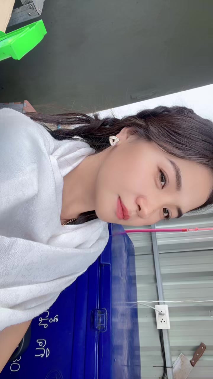 @น้ำหนึ่ง💸💰