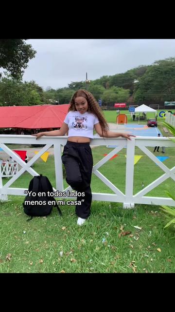 @La Karlita oficial 🍀