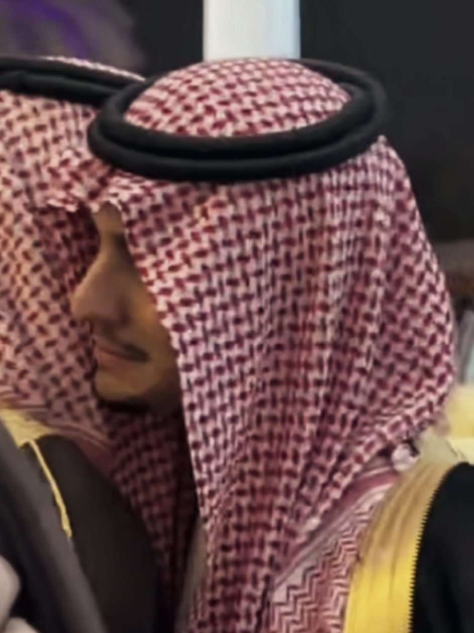 @𝐫𝐚𝐧𝐢𝐚𝐡