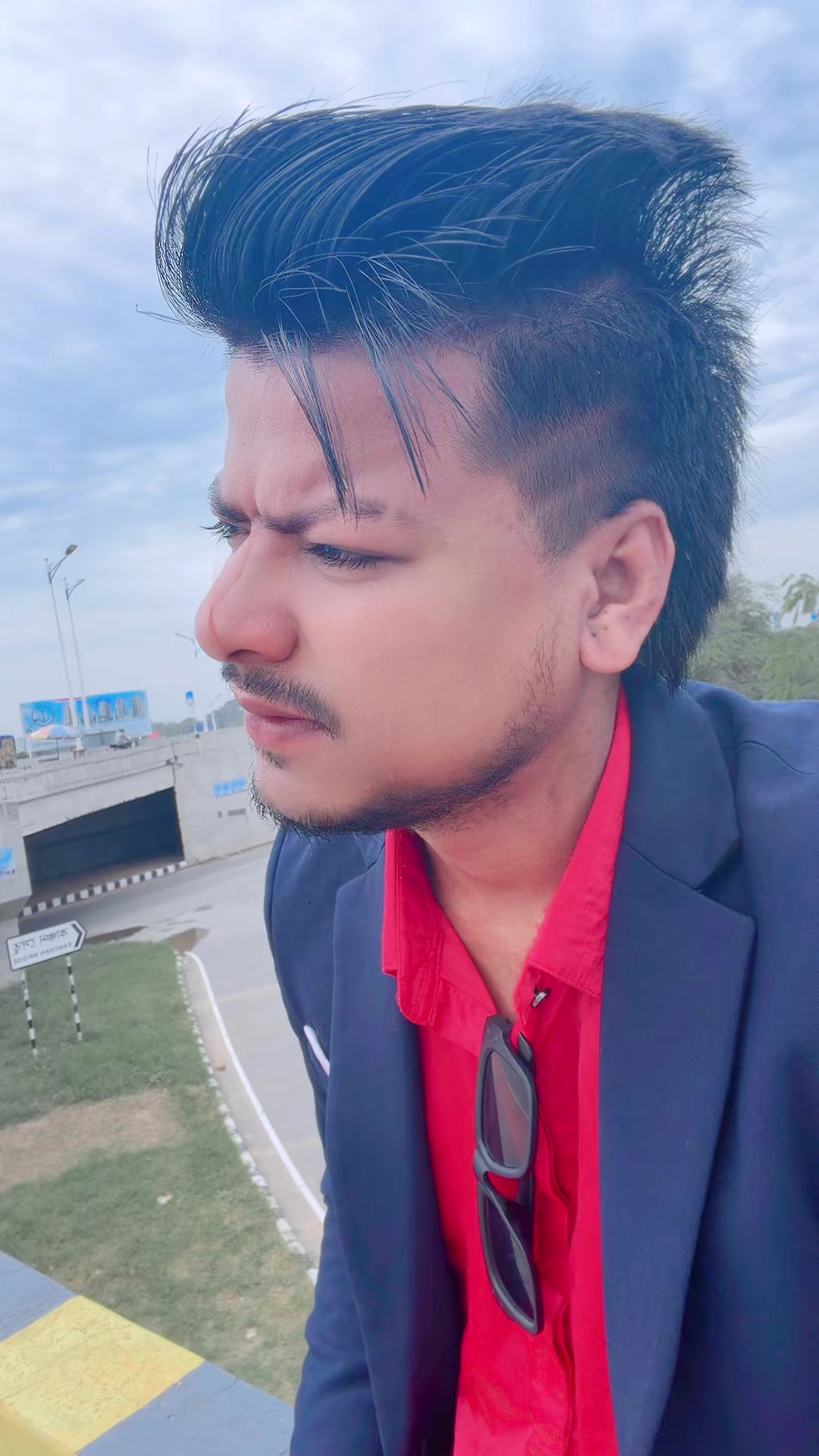 @Max Ovi Riaz