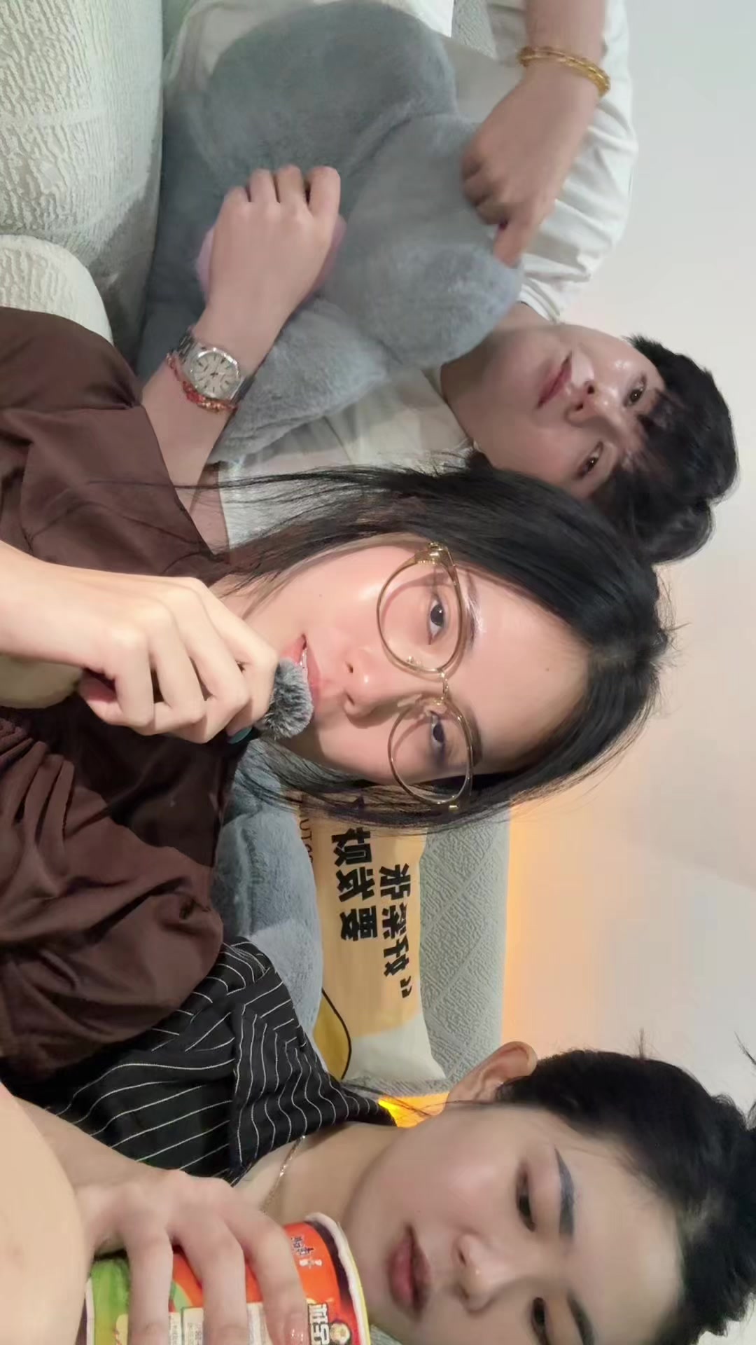 @Yaa