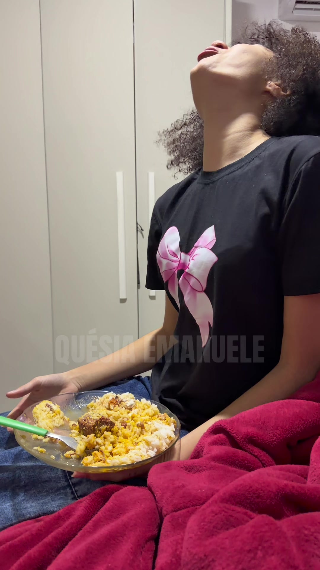 @Qu&eacute;sia e fam&iacute;lia J L