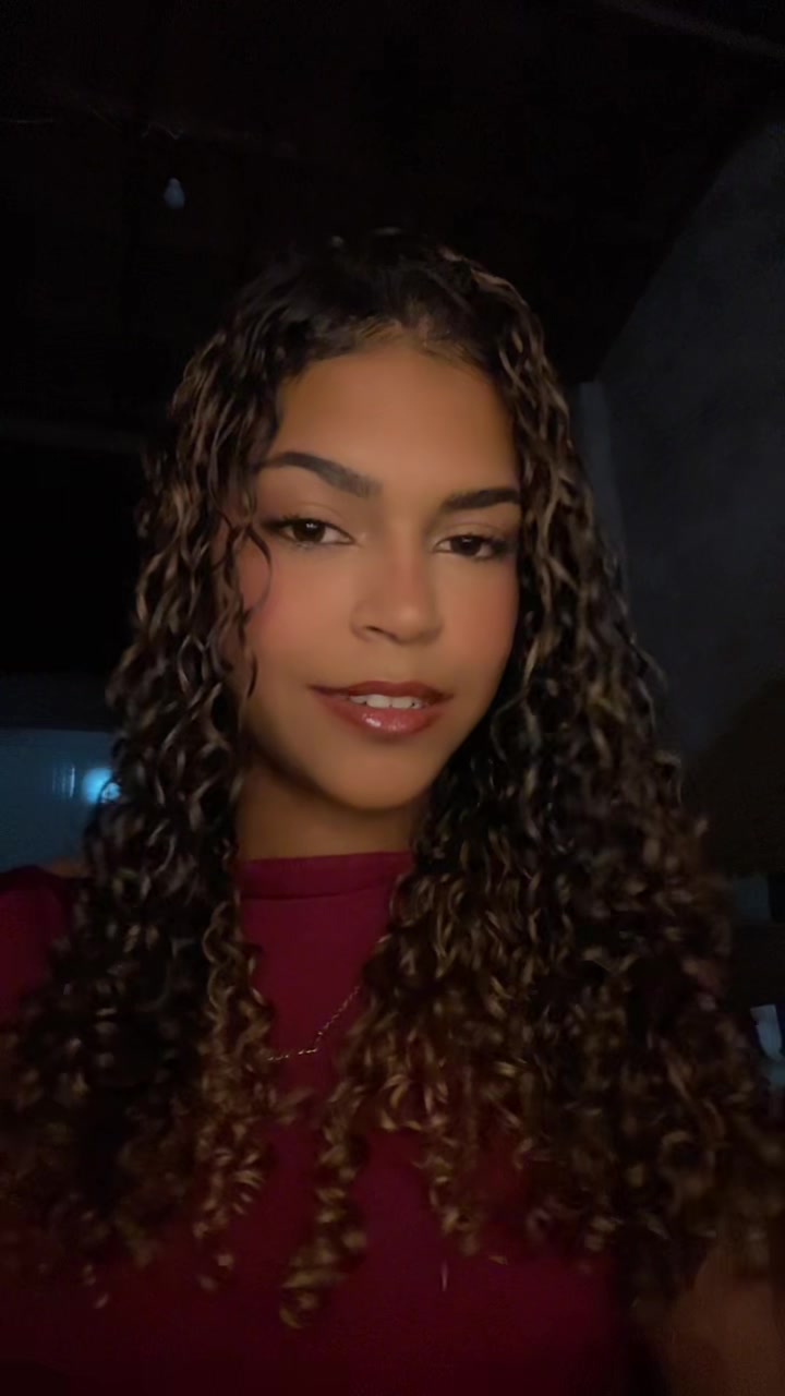 @Vitoria patricio