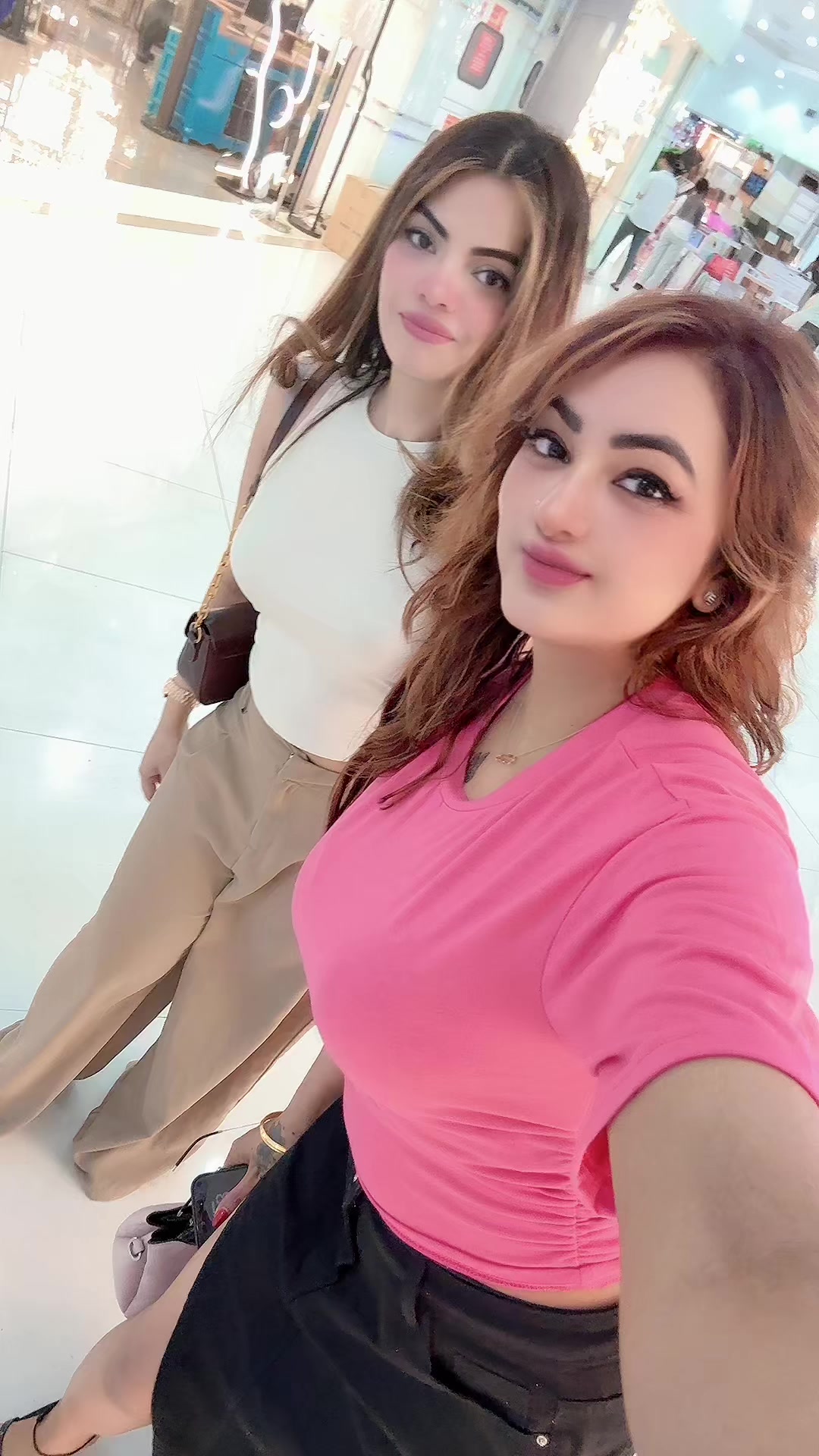 @Dua khan 🇵🇰🇦🇪