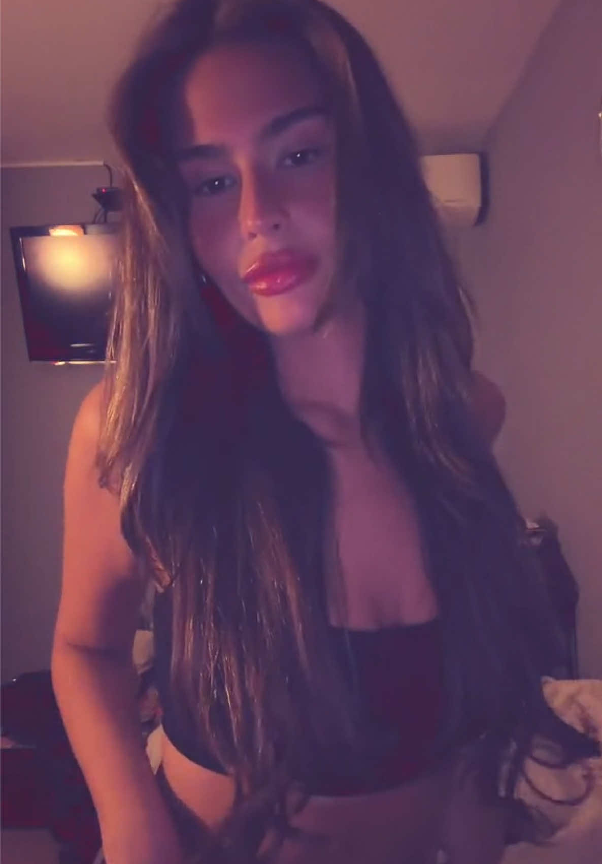 @שלי סרבריאניקוב 🍒