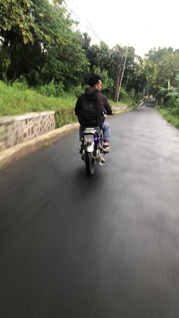 @r