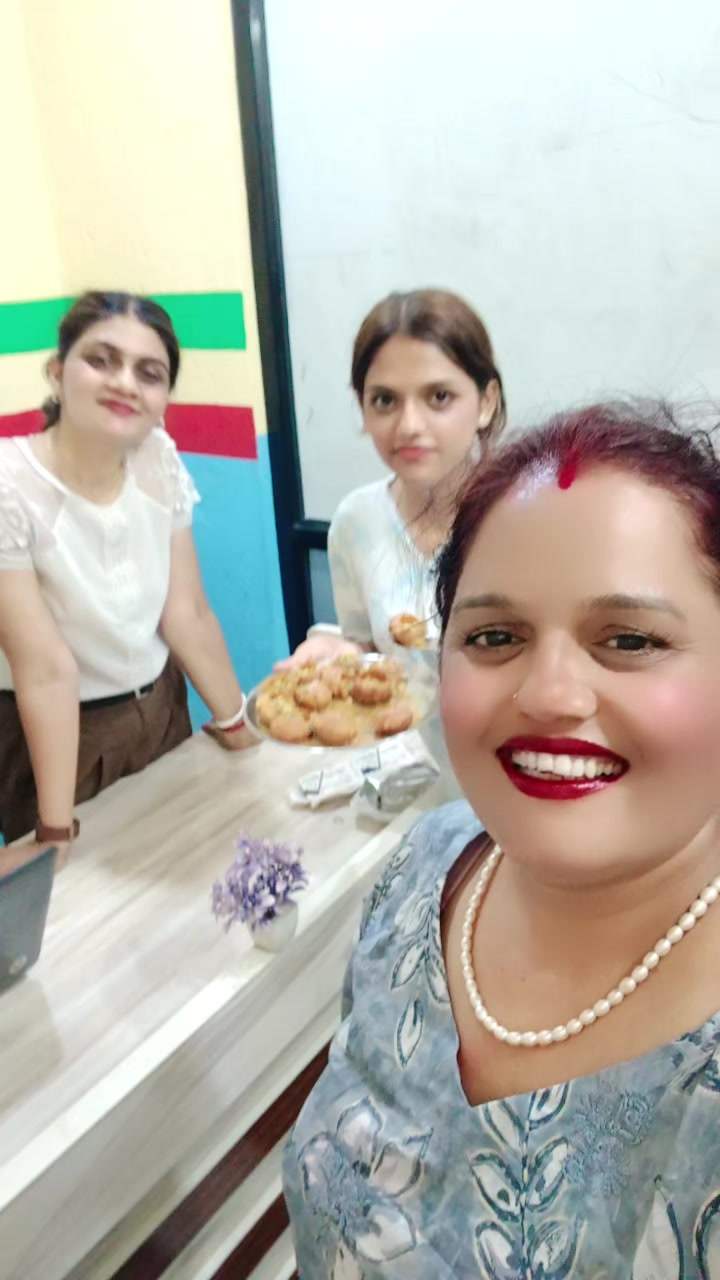 @gita neupane dhungana ❤️