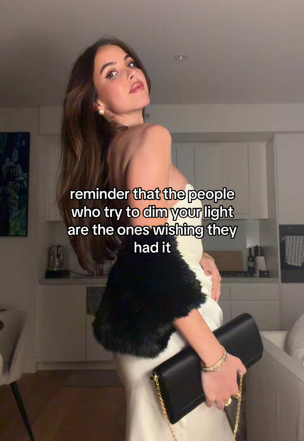 @Lili Claire