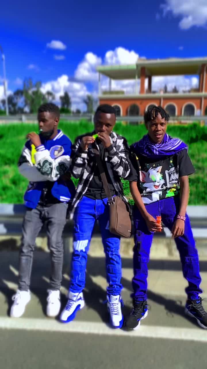 @👑𝕋ℍ𝔼𝔼👑 𝕊𝔸𝕄𝕀ℝ👑