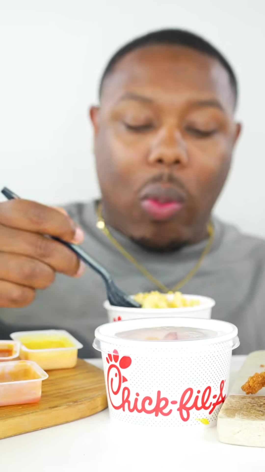 @Mukbang - Bloves