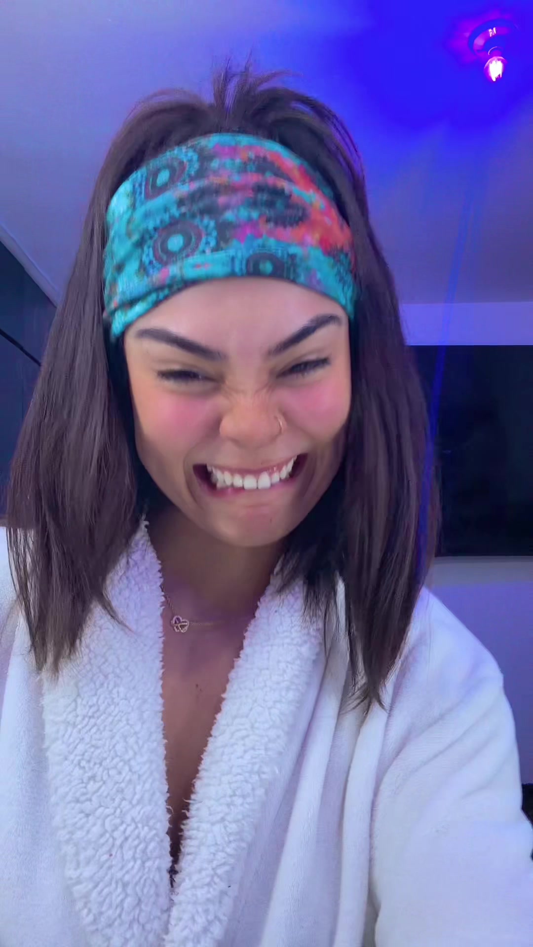@AngelitAmar.